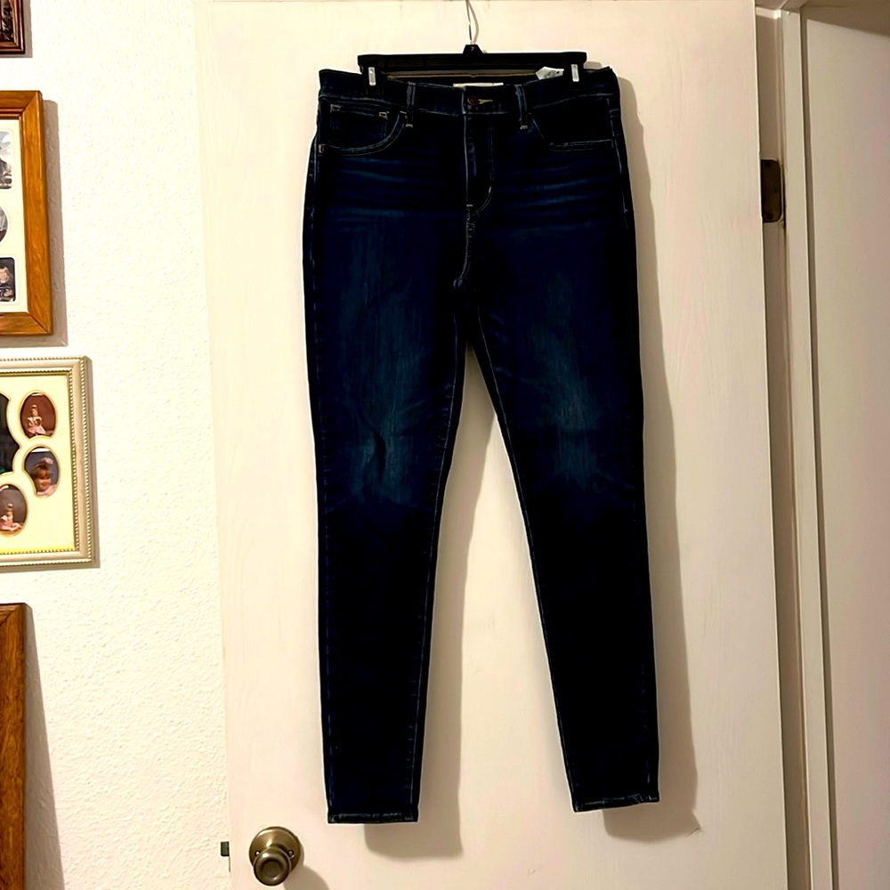 Levi 720 hi-rise, super skinny, jeans